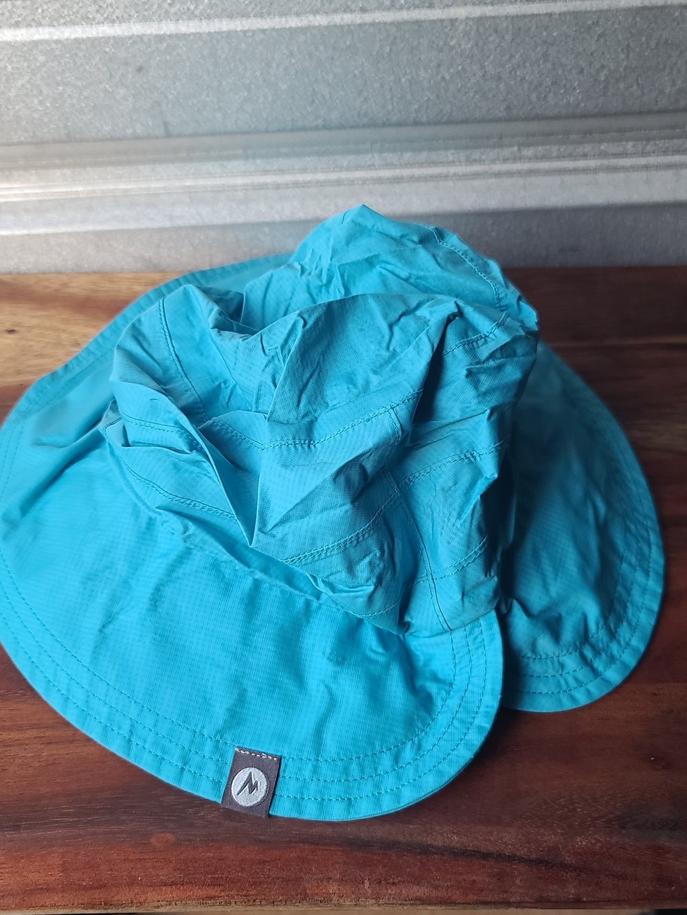 Marmot Precip Petal Hat Womens S/M